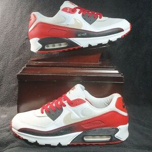 Nike Air Max 90'  "WHITE UNIVERSITY RED" , Mens Size-13 (LIKE NEW!)